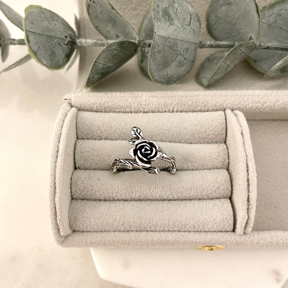 925 Sterling Silver Rose Engraved Ring Silver Vintage Flower Ring - Picture 4 of 6